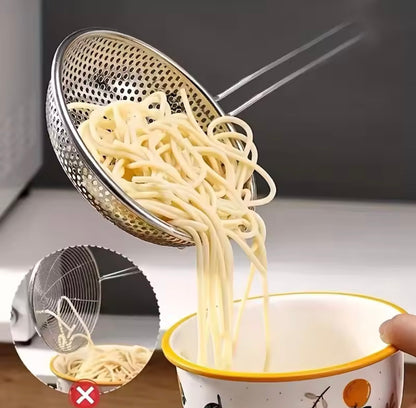 Tērauda caurduris ar koka rokturi